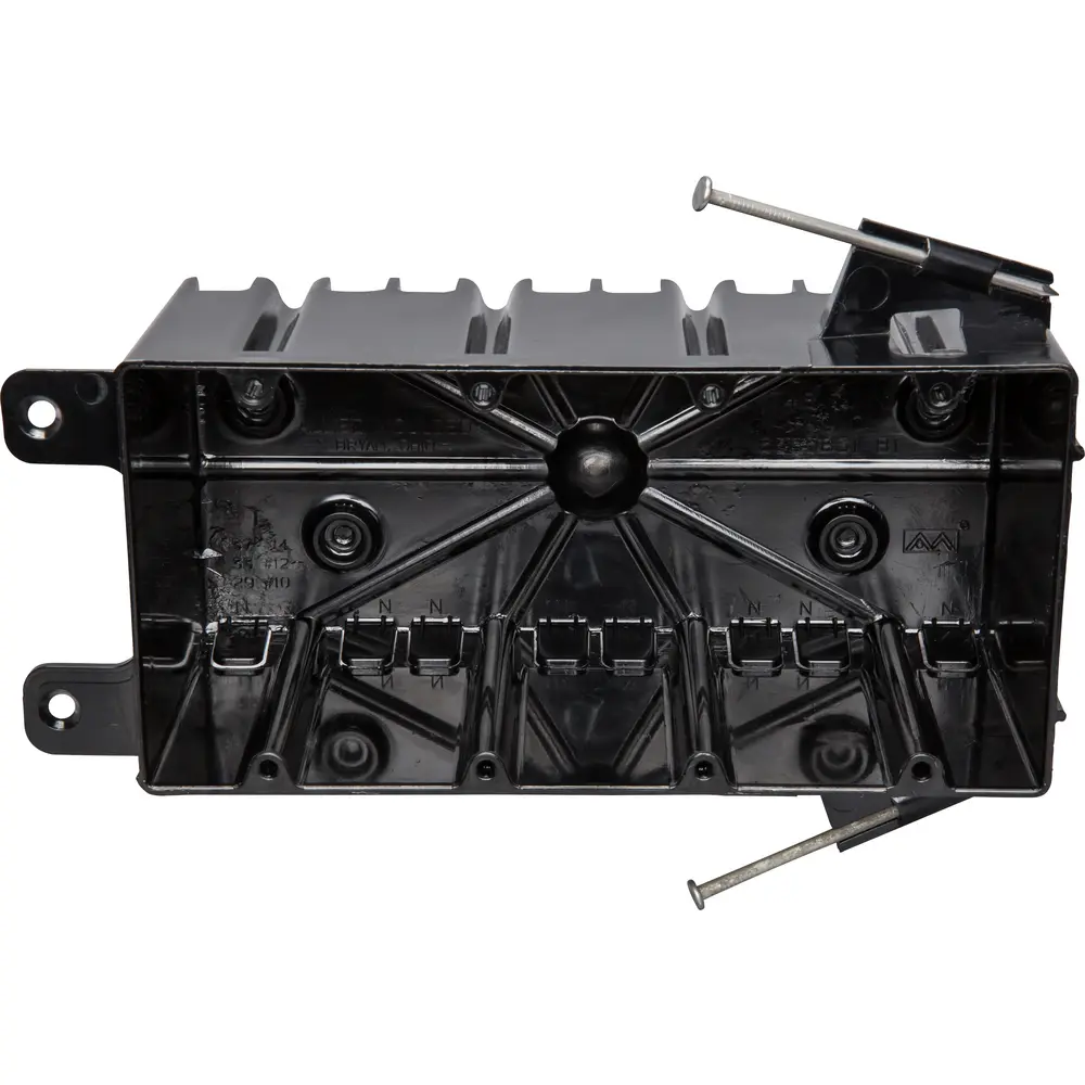4-Gang Speed Klamps™ Electrical Box w/ Angled Nails, 74.8 Cu. In. 2 4-Gang Speed Klamps™ Electrical Box w/ Angled Nails, 74.8 Cu. In.