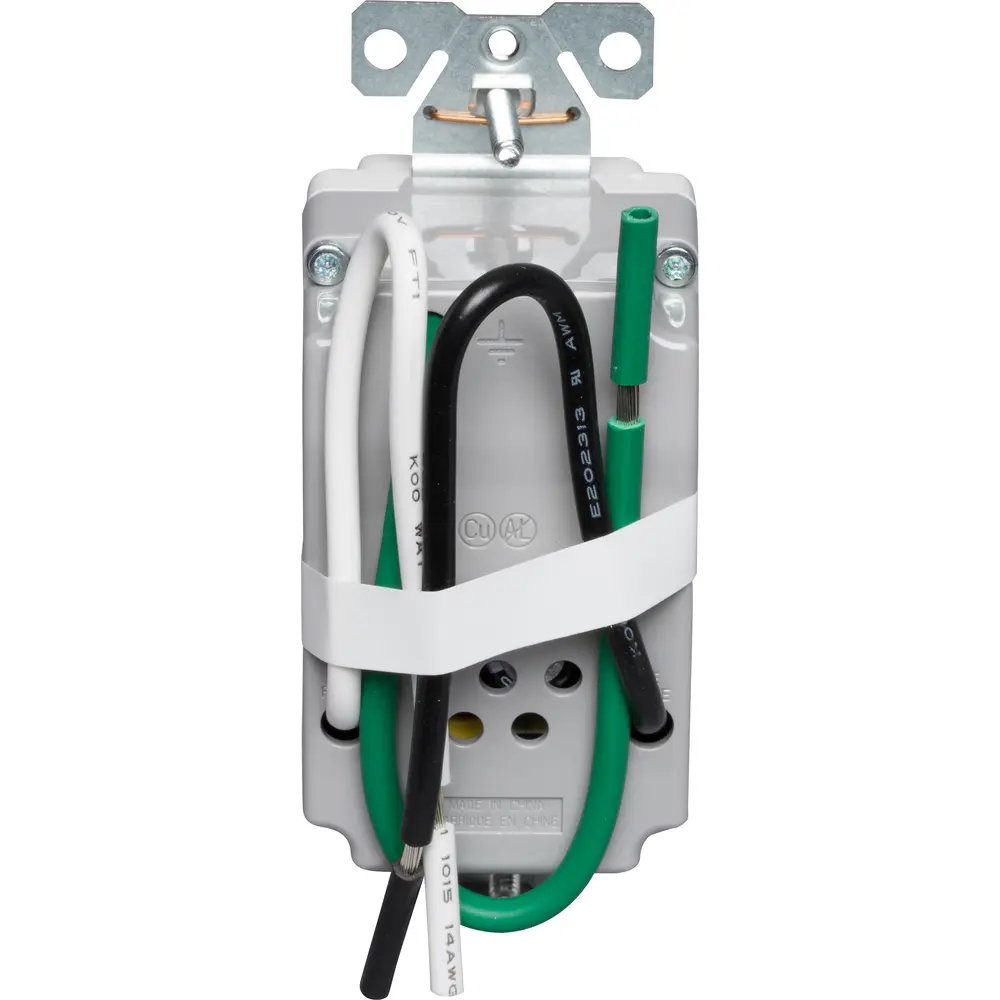 15 A, 125 VAC Combination Receptacle w/ USB Charger, 3.1 A, White