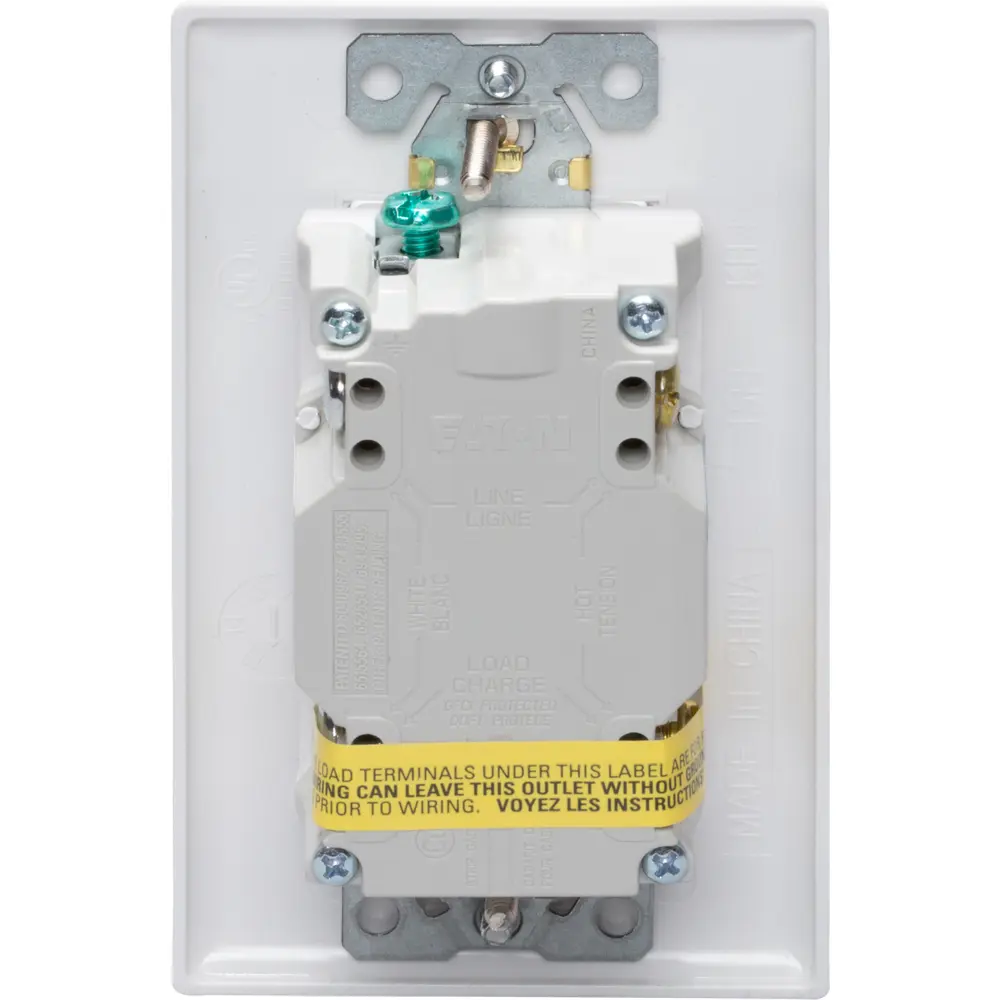 20 A 125 VAC Tamper-Resistant Self-Test GFCI Receptacle, White