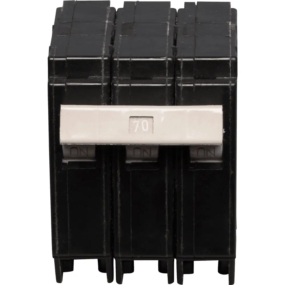 70 A 3-Pole 240 VAC CH Plug-In Circuit Breaker 2 70 A 3-Pole 240 VAC CH Plug-In Circuit Breaker