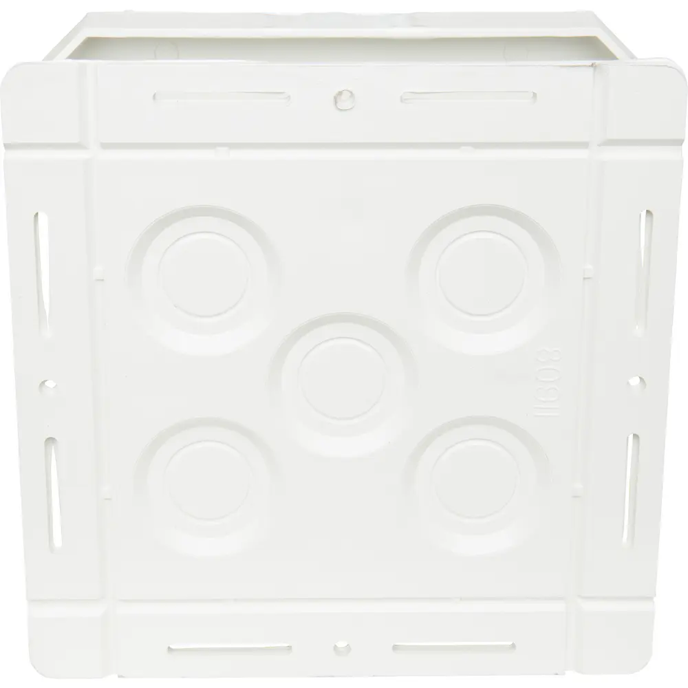 6-1/2" x 6-1/2" Siding Box Kit w/ Flange (Fixtures and GFCIs), 24.5 Cu In., White